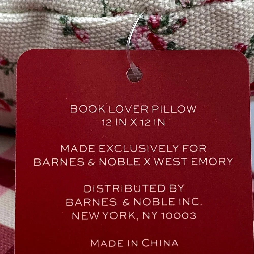NWT Barnes & Noble 2026 Limited Book‎ Lover Embroidered Pillow Valentines Heart